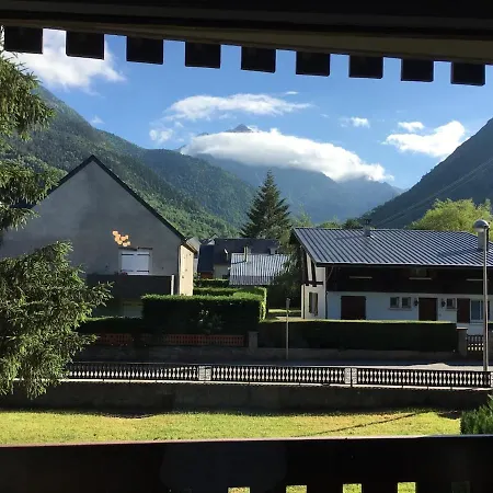 Apartment T2 Centre Village: Mountain View With Covered Terrace