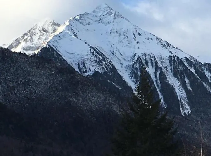 Διαμέρισμα T2 Centre Village - Proximite Telecabine - Vue Montagne Plein Sud - Terrasse Couverte - Balcon - 1 Lit Double En 160 - Salon 1 Canape Convertible En 140 - Cuisine Separee