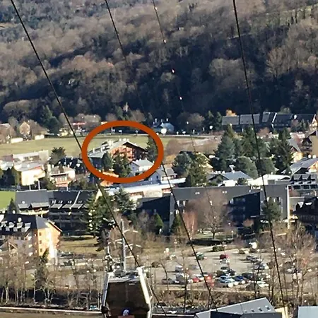 T2 Centre Village - Proximite Telecabine - Vue Montagne Plein Sud - Terrasse Couverte - Balcon - 1 Lit Double En 160 - Salon 1 Canape Convertible En 140 - Cuisine Separee Apartmán *